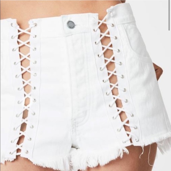 White carmar lace up tie up shorts white - Picture 3 of 5